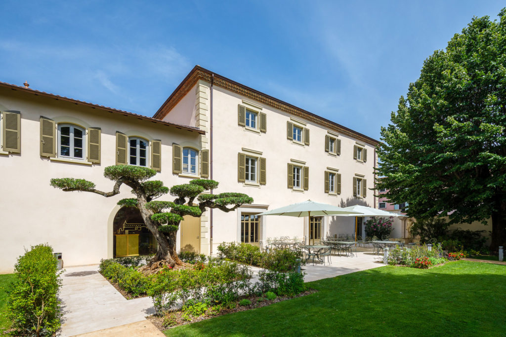 Le Caveau du Château - Jardins et terrasse de dégustation - Guigal